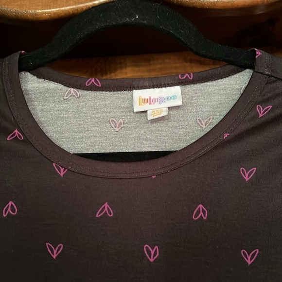 LULAROE Black Heart Patterned Short Sleeved Midi Dress, Size XXS, EUC - Picture 5 of 9